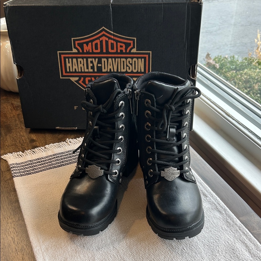 Harley-Davidson Black Lace-Up Boots